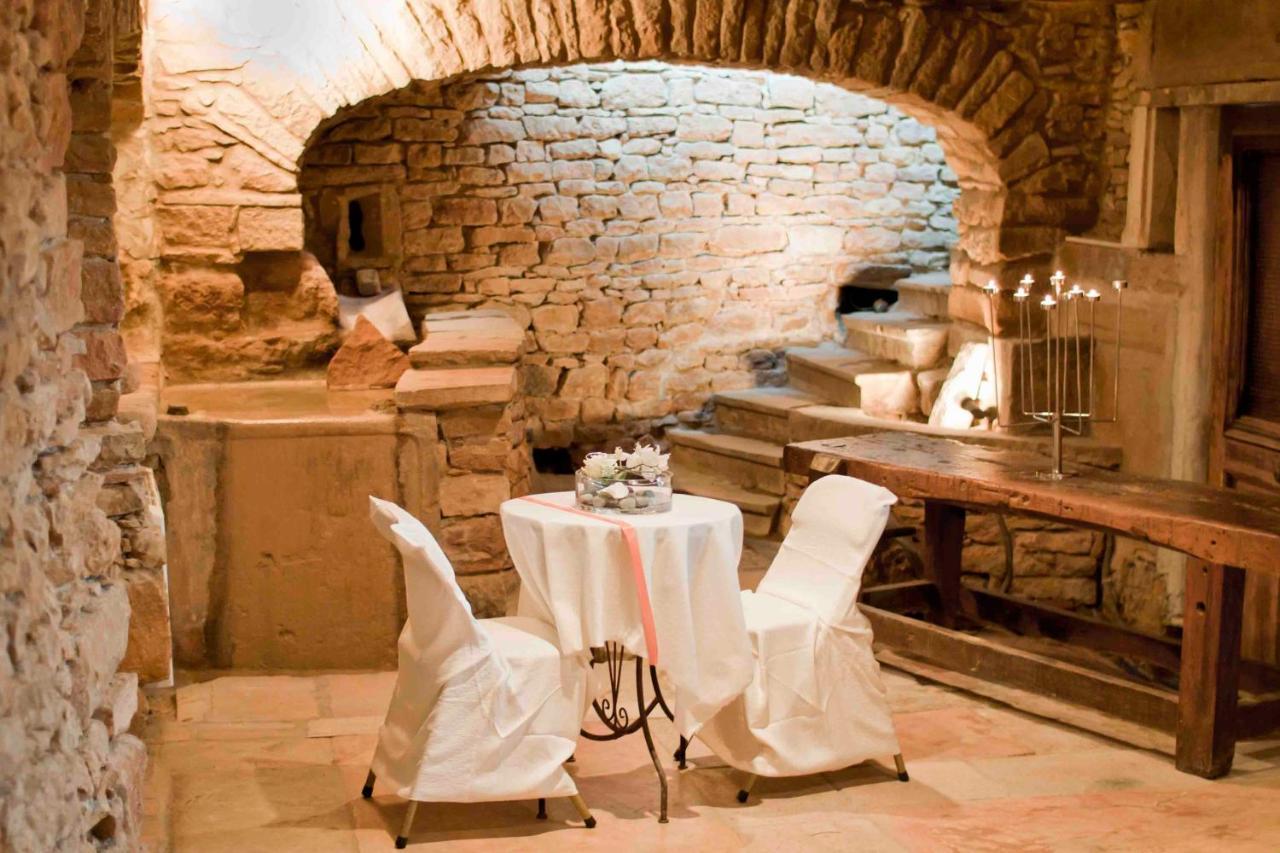 Domaine De La Ruisseliere Hotel Lacenas Bagian luar foto