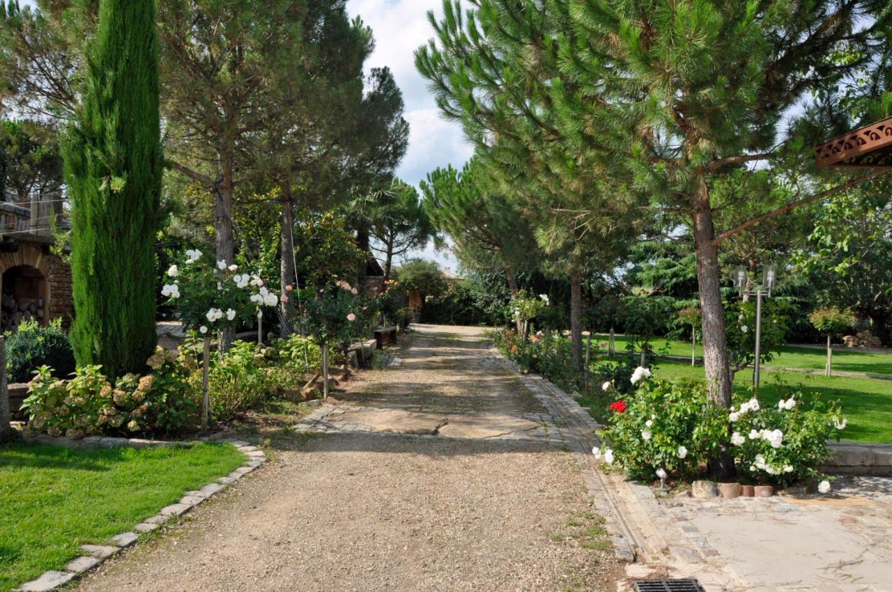 Domaine De La Ruisseliere Hotel Lacenas Bagian luar foto