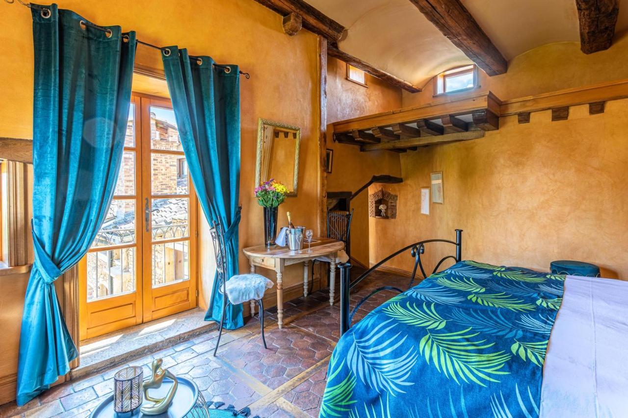 Domaine De La Ruisseliere Hotel Lacenas Bagian luar foto