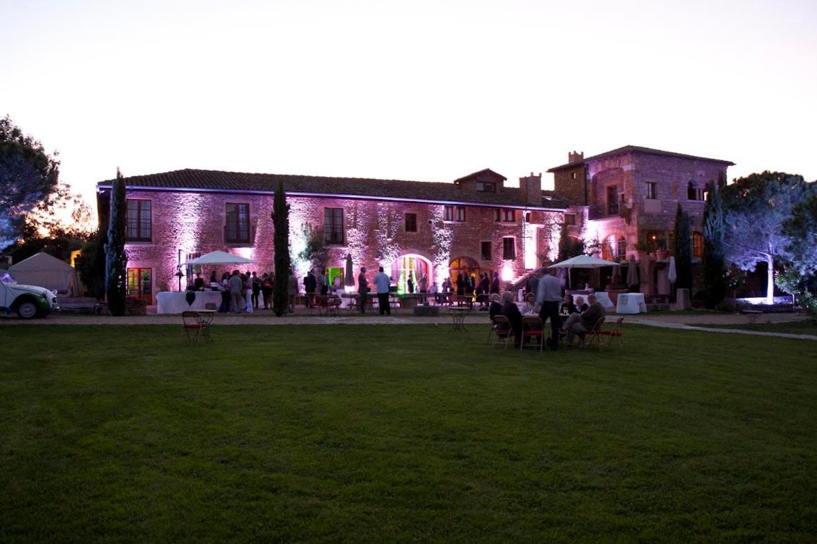 Domaine De La Ruisseliere Hotel Lacenas Bagian luar foto