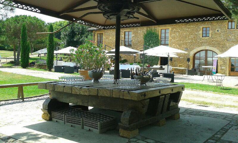 Domaine De La Ruisseliere Hotel Lacenas Bagian luar foto
