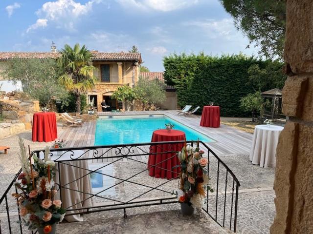 Domaine De La Ruisseliere Hotel Lacenas Bagian luar foto